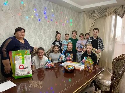 Поздравили многодетные семьи