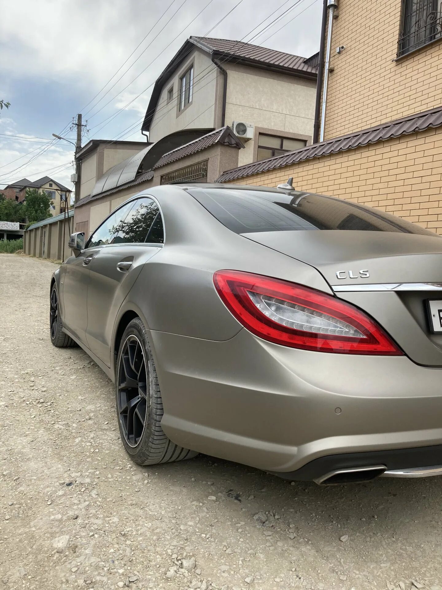 Мерседес банан CLS 500. Mercedes Benz CLS c218. Mercedes-Benz CLS 6.3 AMG. Мерседес CLS 500 AMG. Цлс банан цена