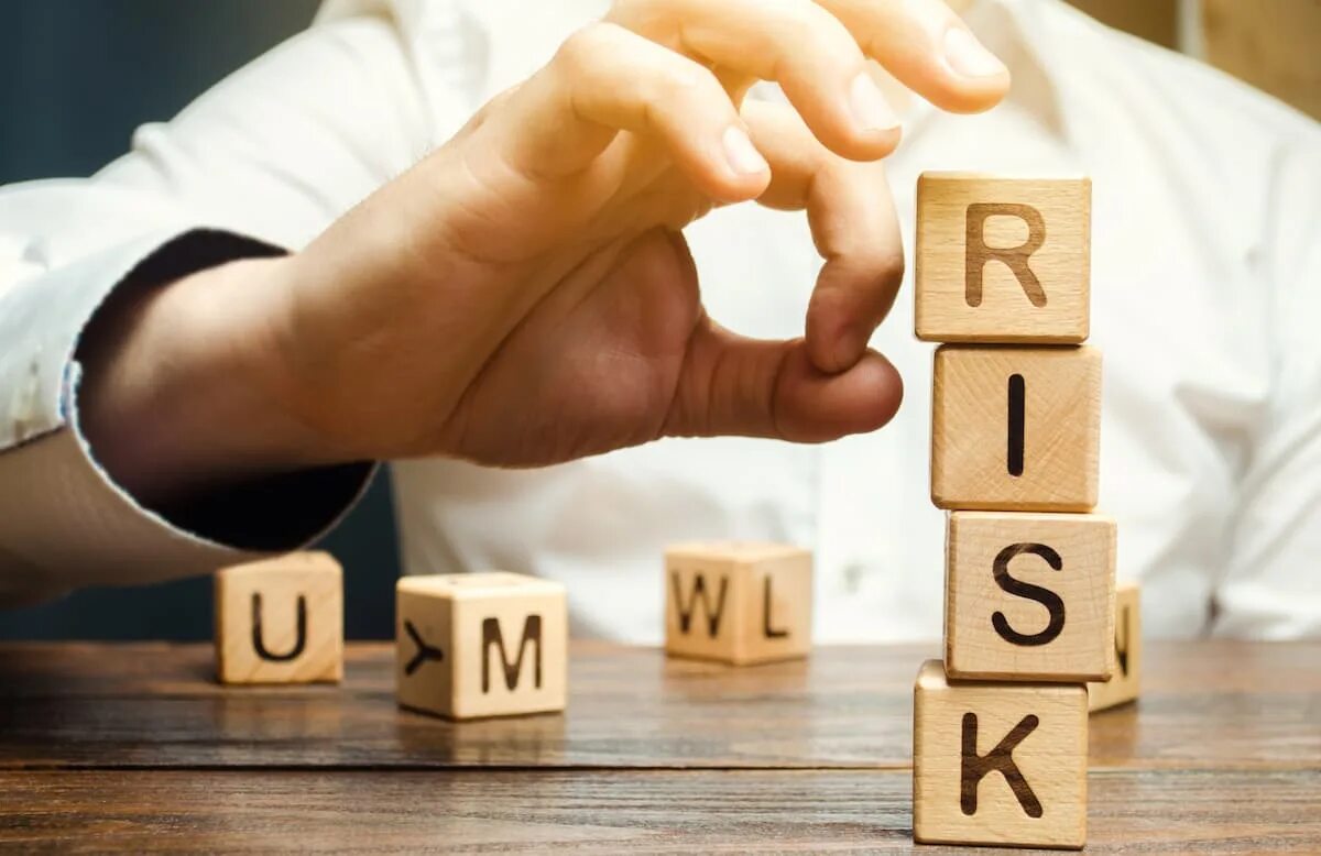 Риски картинки. Страхование рисков. Риск в бизнесе. Страхование рисков картинки.