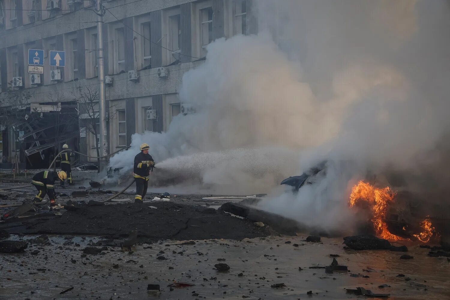 Взрыв в киеве сегодня последние новости. Взрывы в Киеве сейчас. Ракетный обстрел Украины.