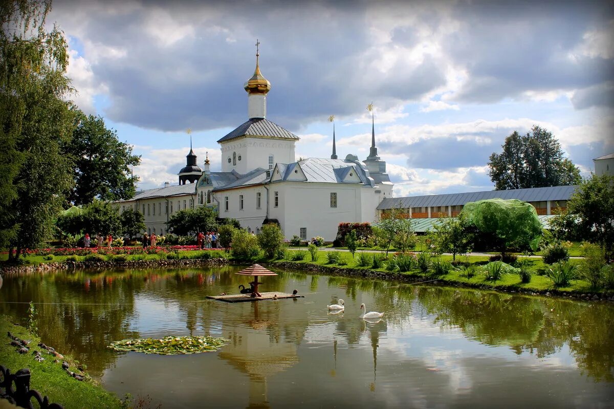 Свято-Введенский Толгский женский монастырь. Свято-Введенский Толгский монастырь в Ярославле. Ярославский женский Толгский монастырь. Толга монастырь Ярославль.