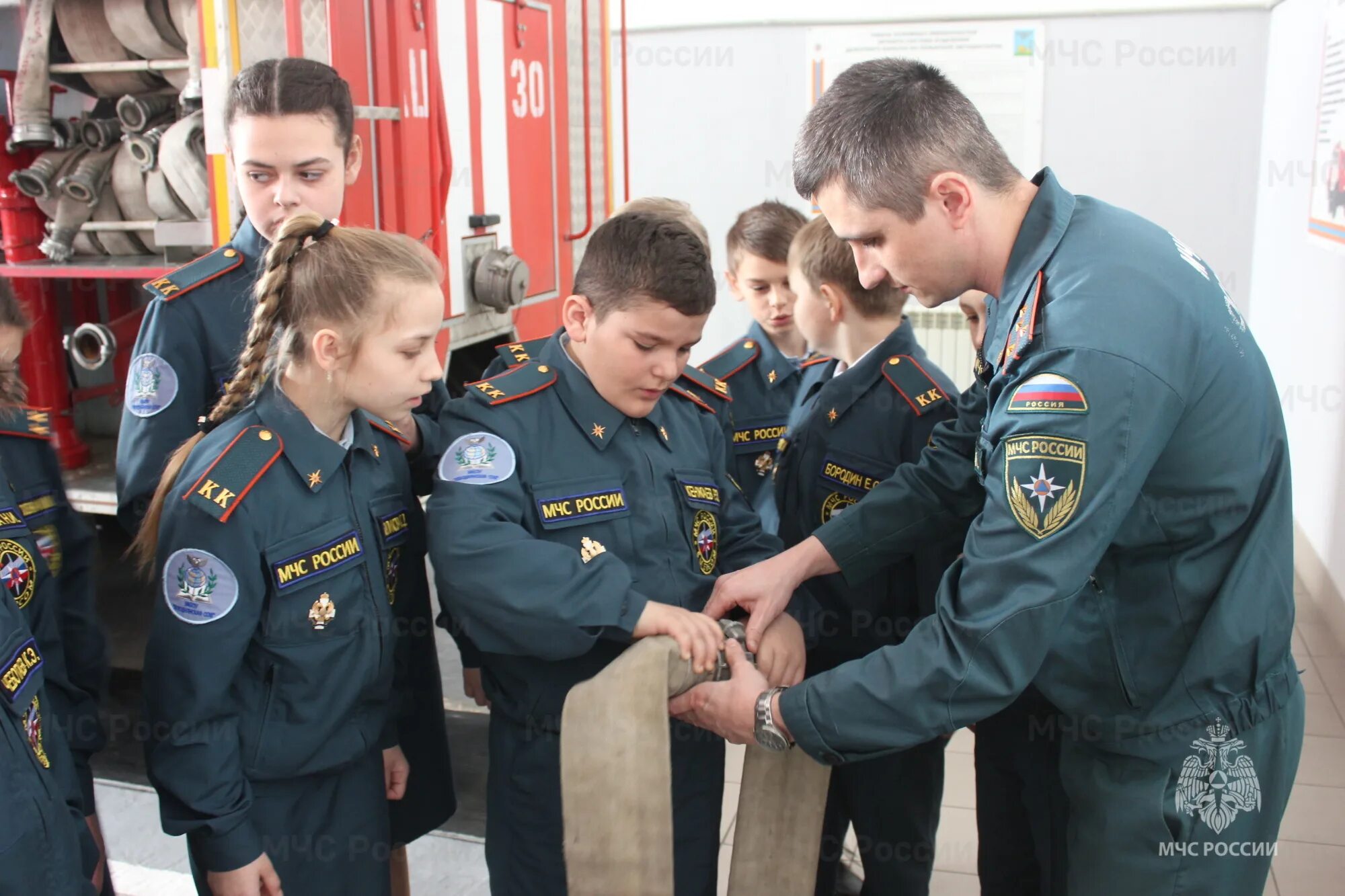 Главное управление мчс россии. Главное управление мчс белгорода. Главное управление мчс по белгородской. Главное управление мчс по белгородской. Главное управление мчс по белгородской.