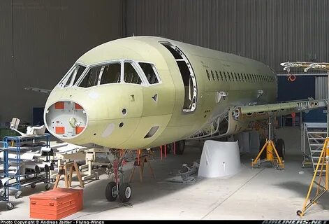 Dornier 728 и ssj 100