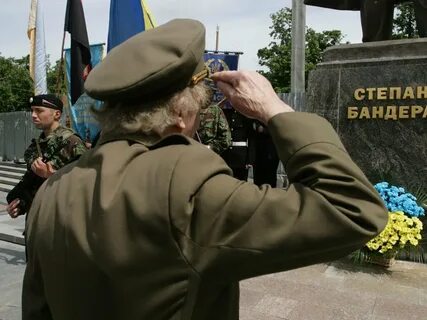 Бандера герой украины