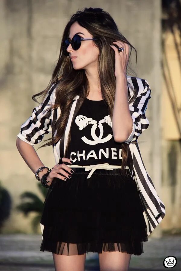 Chanel 11. Шанель фотосессия. Chanel реклама. Фотосессия chanel. Модели chanel девушки.