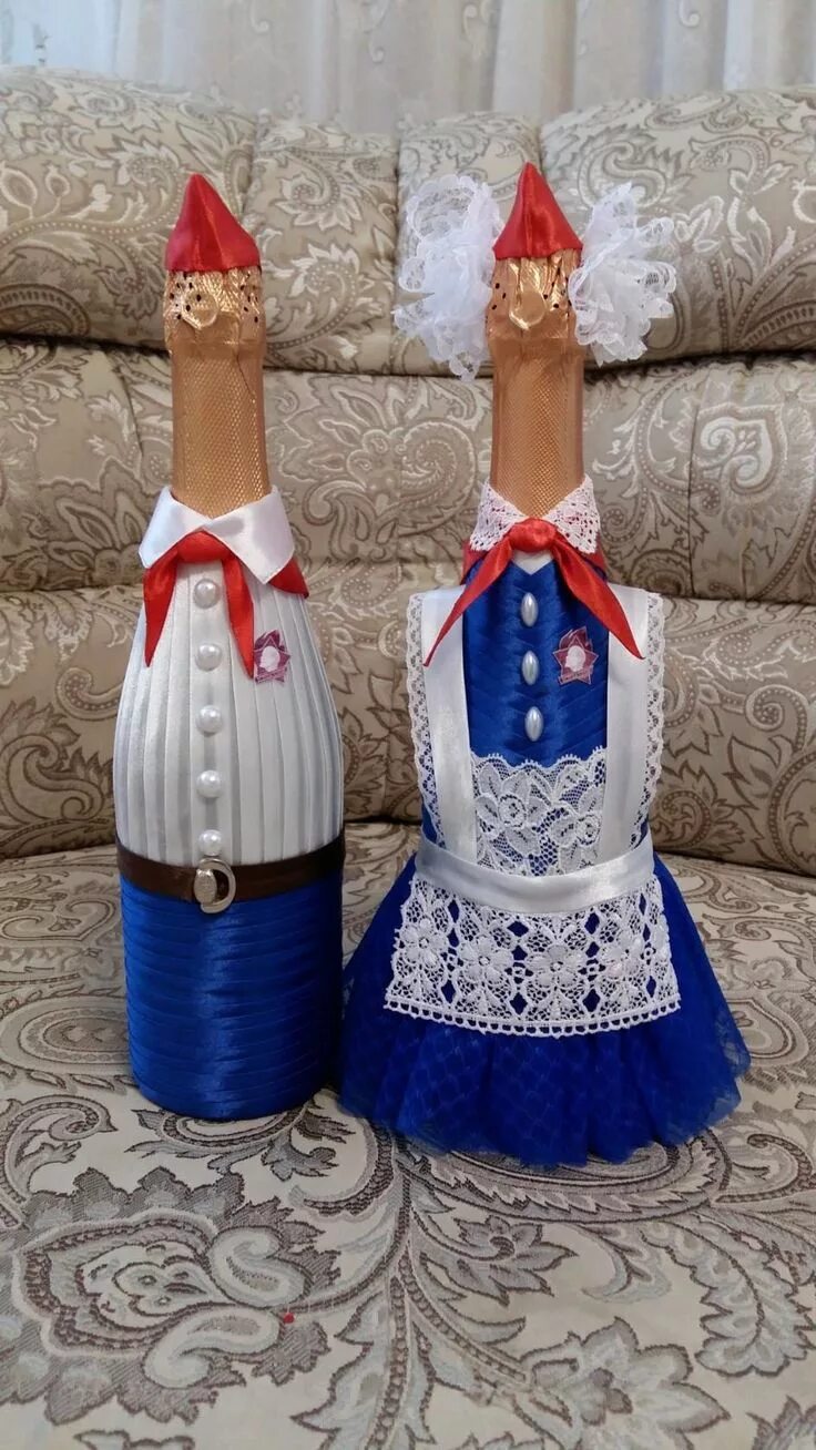 Оформить бутылку в виде