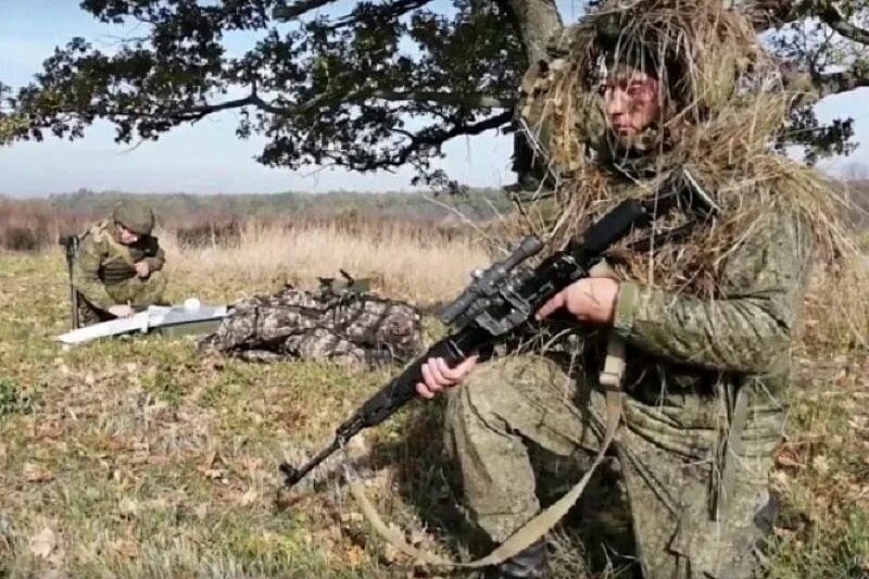 Лучший выстрел снайпера. Снайпер молькино. снайперский выстрел. снайпер спецназа юво.