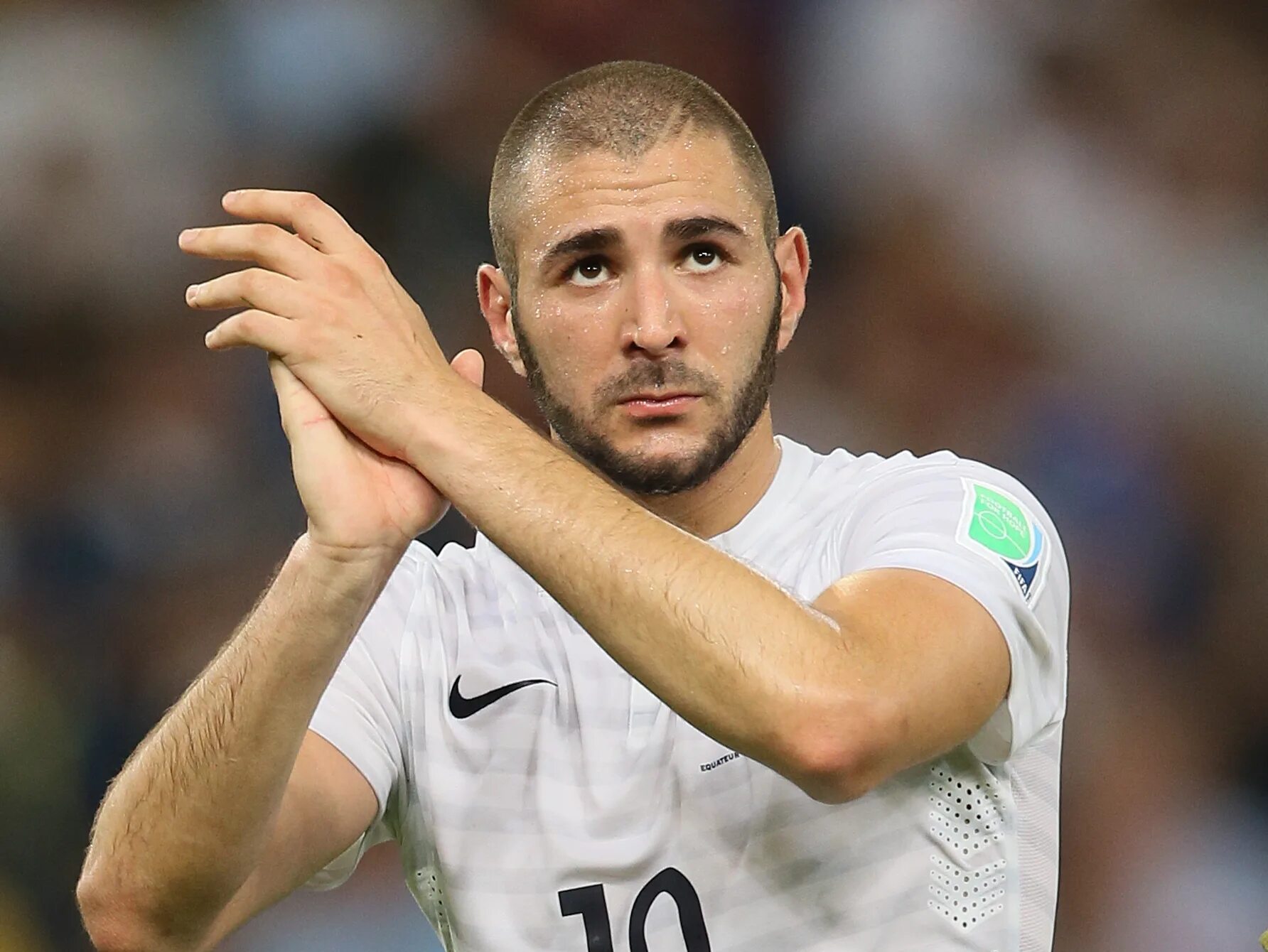 Бензема сборная франции 2021. Карим бензема. В каком клубе играет бензема сейчас. Карим бензема реал. Карим бензема 2020.