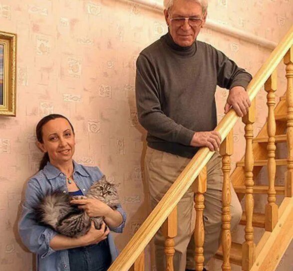 Актер вельяминов биография личная жизнь семья Ему было 58, а ей 24. Пять браков и последняя любовь "Поликарпа" из "Вечного зов