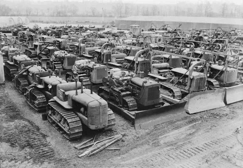 Зис 121. Послевоенная техника. Послевоенный берлин 1945. Послевоенная техника. Послевоенная техника.