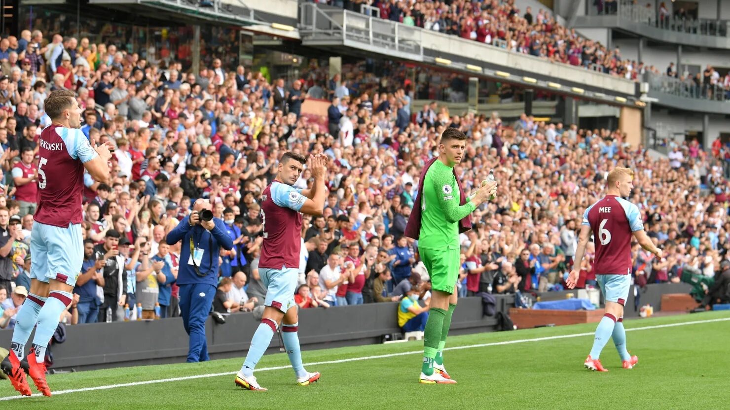 Футбольная команда манчестер юнайтед. Rashford vs greenwood. Match blog. Match blog. Фото с тренировок u17 ajax.