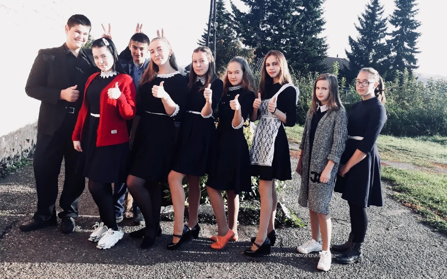 Ученическое самоуправление рсм. Молодежь в школе. Молодежная школьная. Первой молодежной школы. Молодежная школьная.