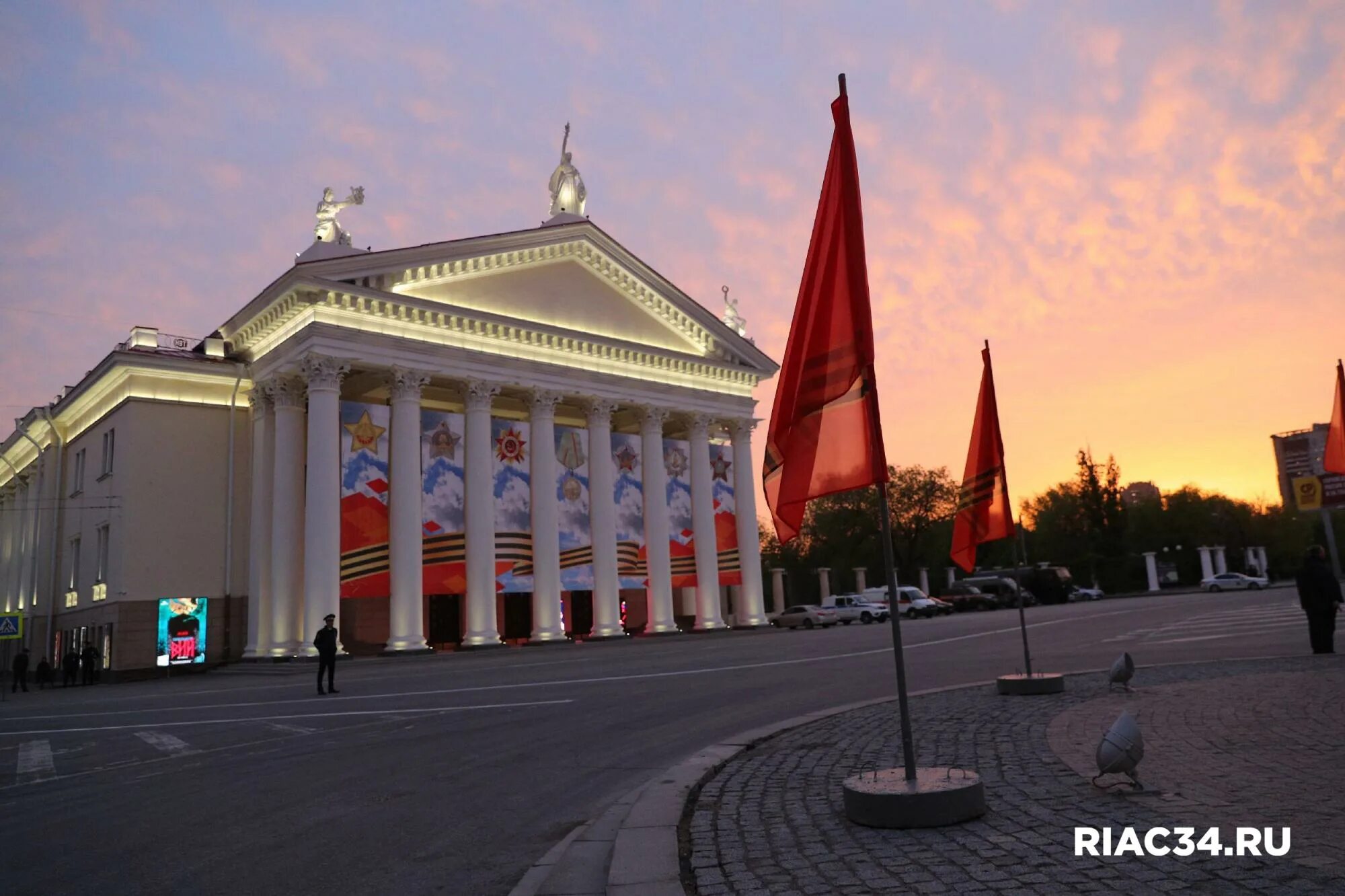 Каким будет май в волгограде. Праздники в Волгограде. Волгоград на майские фото. Фото Казани от туристов. Волгоград на майские праздники фото.