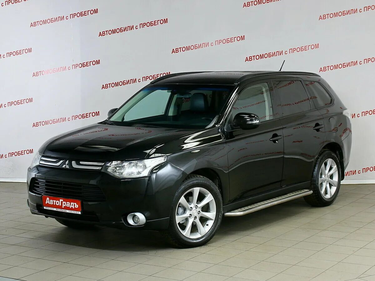 Mitsubishi outlander отзывы владельцев. Митсубиси Аутлендер 3 черный. Mitsubishi Outlander 2013 4wd. Аутлендер 3 2.4. Полностью чёрный Mitsubishi Outlander 3.