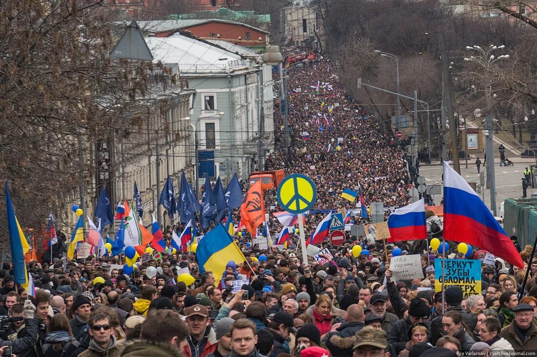 Митинги за мир между Россией и Украиной. Россия против украина сегодня