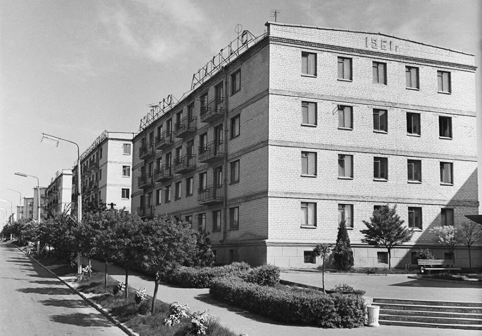 Хрущевки 1957. Хрущевки панельные постройки 1957-1970 г. Дома 60 х годов. Хрущёвки ссср. Хорошево мневники хрущевки.