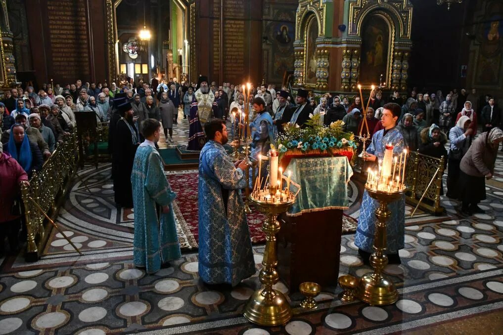 Всенощное бдение на благовещение. С праздником Богородицы. Канун Благовещения. С праздником Благовещения Пресвятой Богородицы. Благовещение Богородицы.