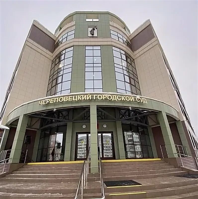 Evan Gershkovich appears in court for the start of his spy trial in Russia - the