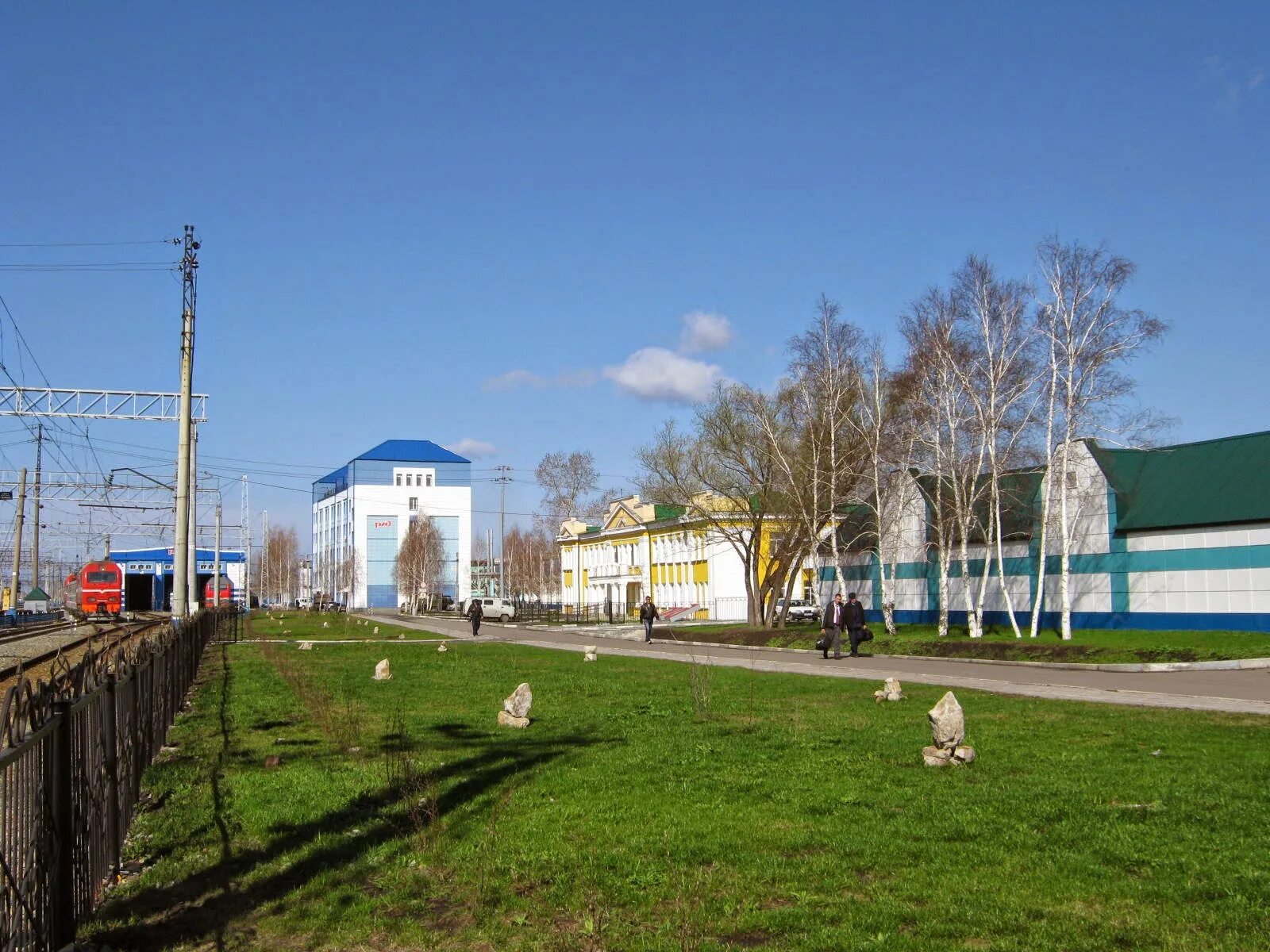 Погода каргат новосибирская область на 3. Станция Каргат Новосибирской области. Вокзал Каргат Новосибирская область. Вокзал Барабинск НСО. Комсомольская улица Каргат Новосибирская область.