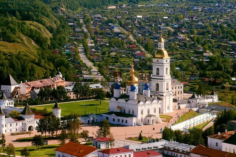 Город тобольск где. Тобольск. Город Тобольск Тюменская область. Тобольск Кремль. Тюмень Тобольск.