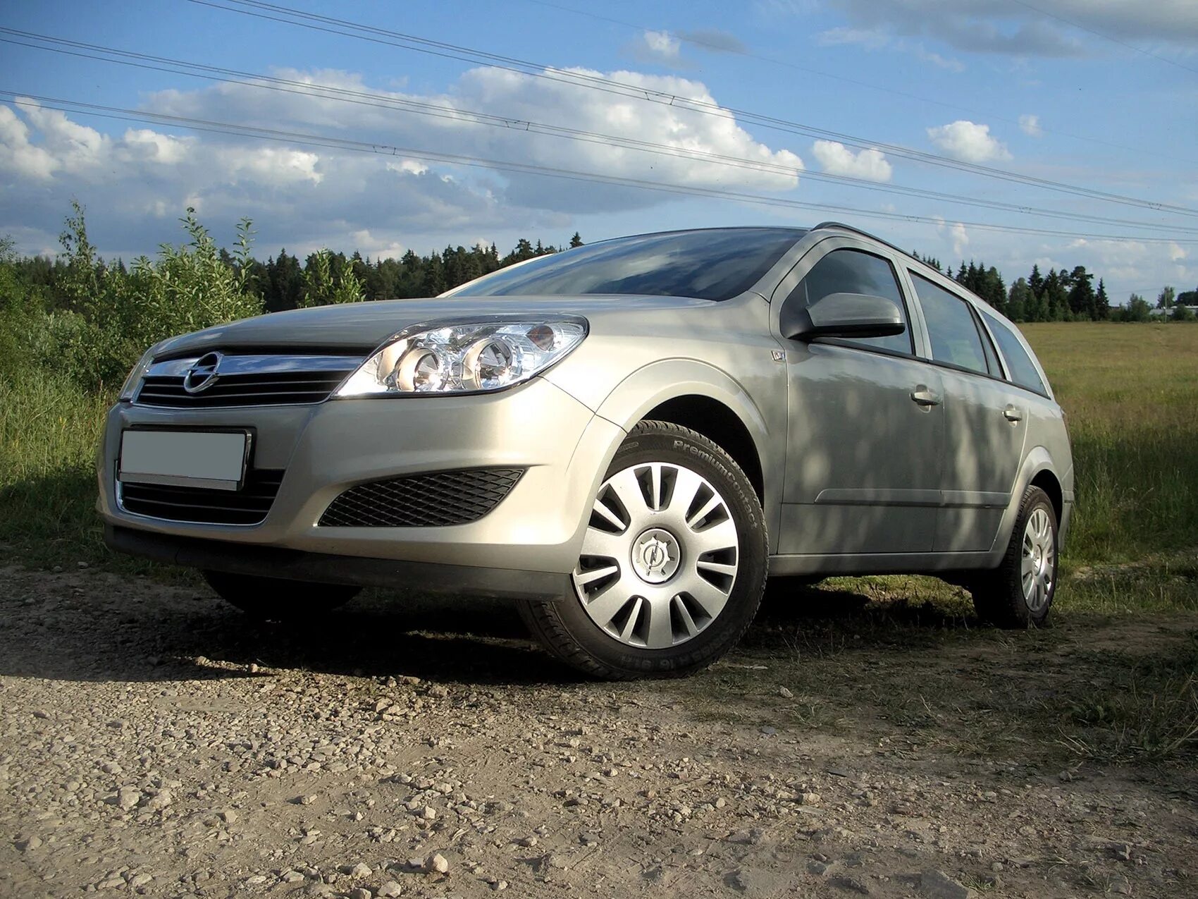 Opel astra седан h r17. опель астра лифт. опель астра фэмили универсал. Opel astra a-h/nb 2011. опель астра фамилия хэтчбек.