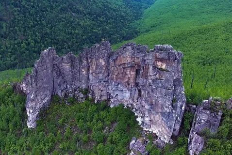 Тайга скалы