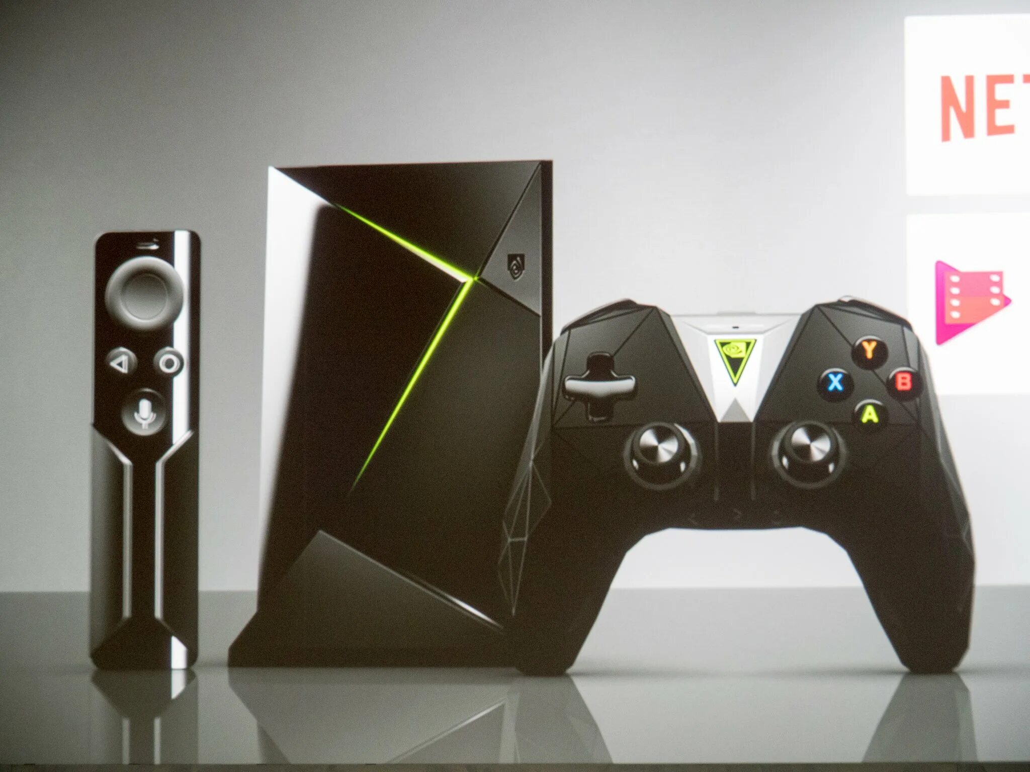 NVIDIA Shield 2017. Приставка NVIDIA Shield. NVIDIA Shield TV 2017. NVIDIA Shield TV 2017 Box. Nvidia shield игры