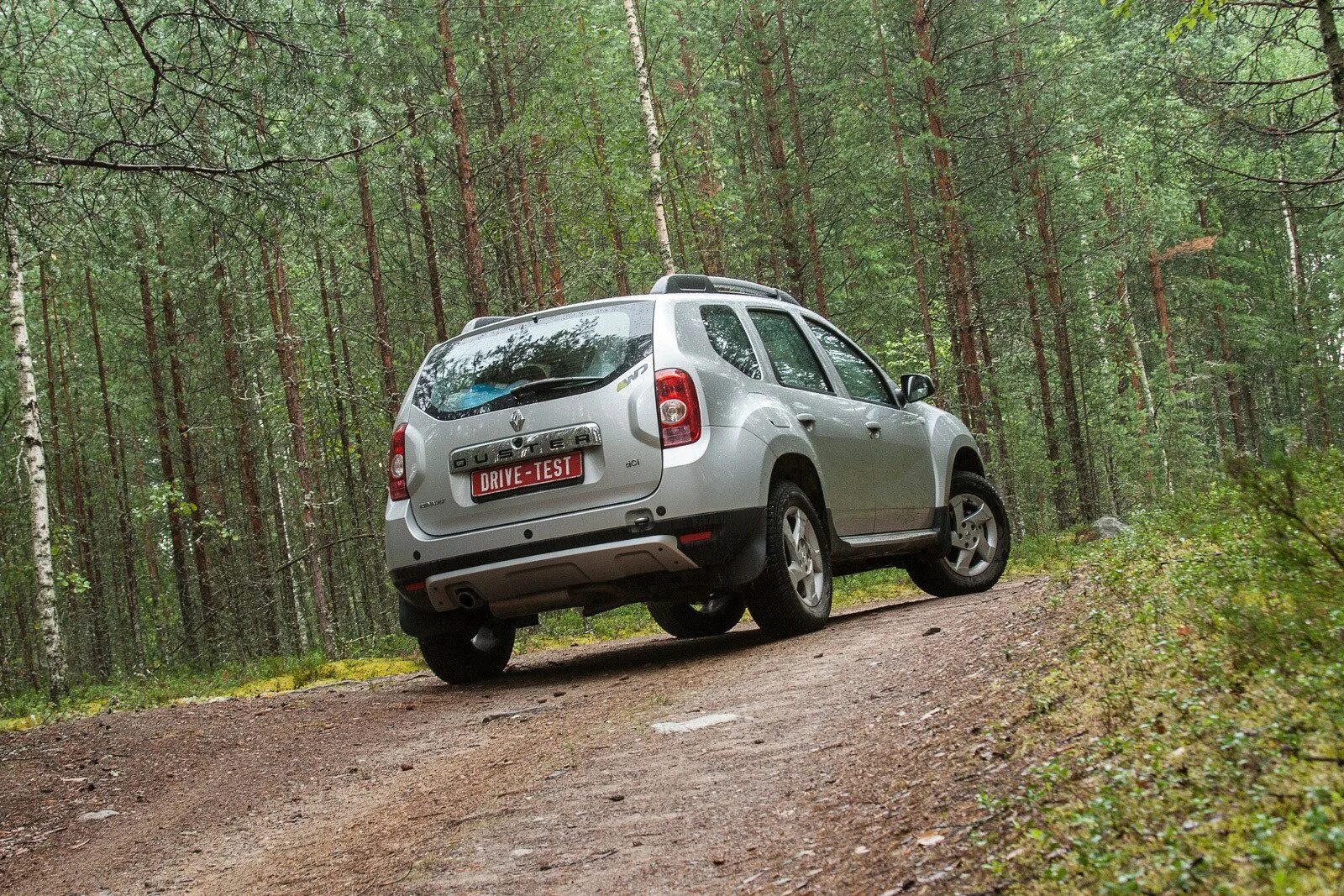 Рено дастер клиренс дорожный. Рено дастер 2021. Дастер клиренс. Клиренс рено дастер. Renault duster дорожный просвет.