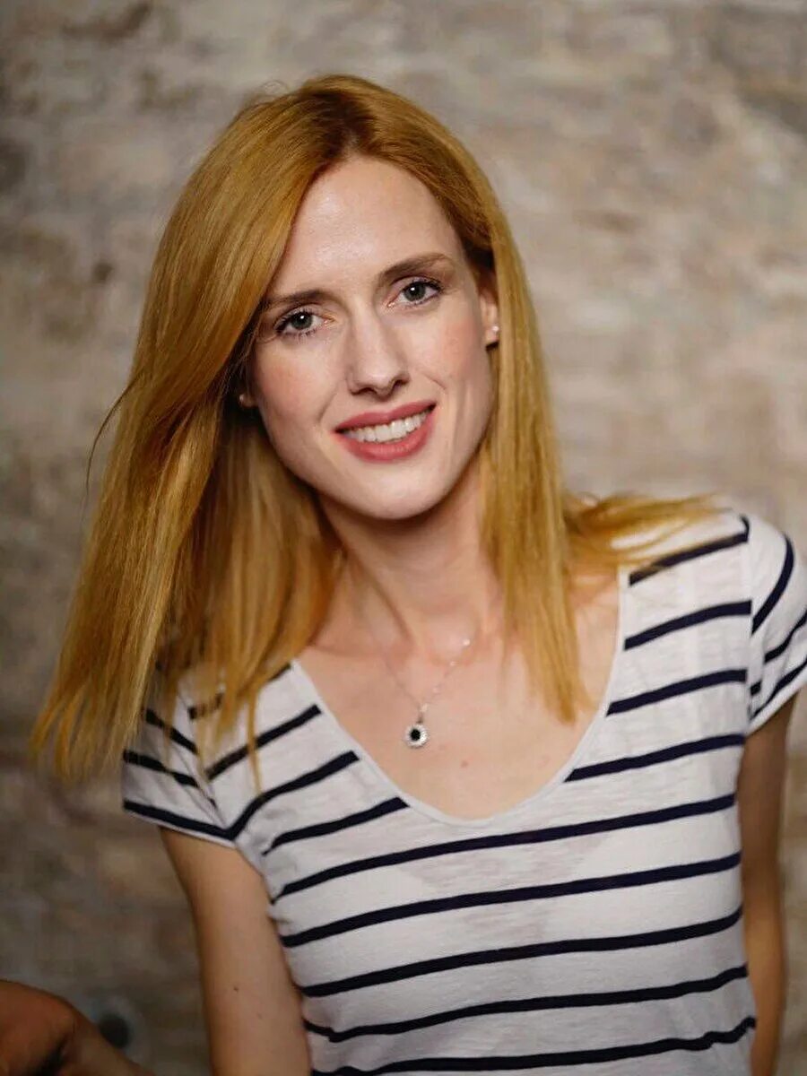 Худак эллес. Вильма кутавичюте. Вильма эллес 2022. Вильма эллес сыщик мустафа. Вильма эллес wilma elles helga.