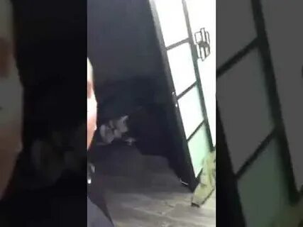 Избил друг мужа