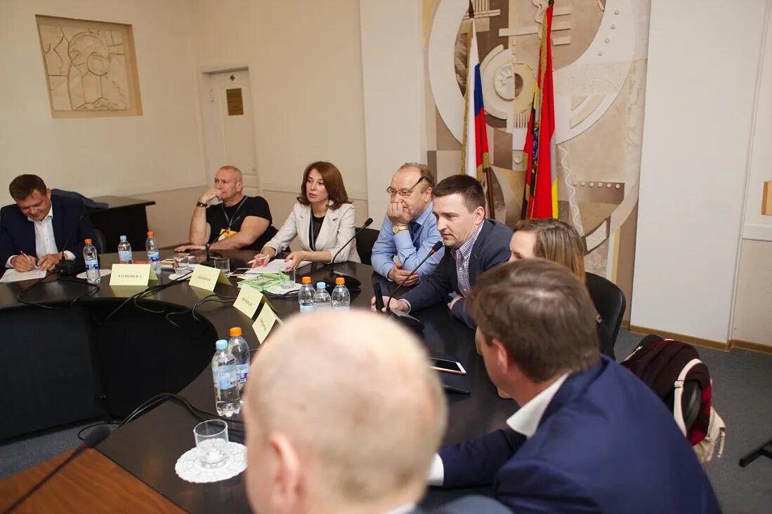 Комитет информации. Председатель комитета информации и печати курской области. союз журналистов курской области.