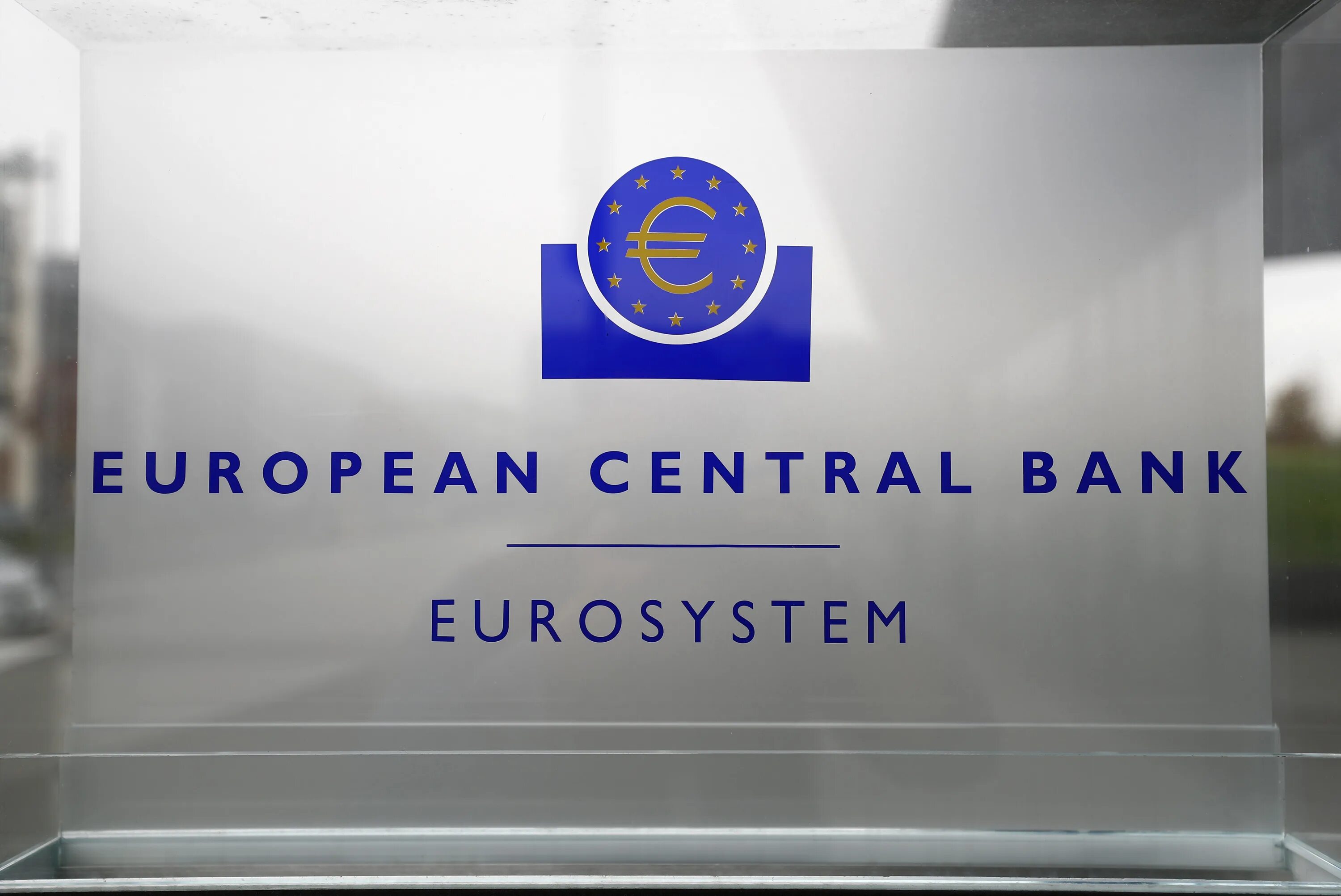 Банк сохраняй. ЕЦБ эмблема. Логотип европейского центрального банка. Европейский Центральный банк лошго. Европейский Центральный банк logo Central.