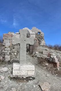 Грозовые ворота сколько