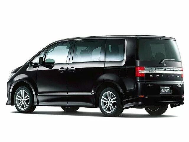 Мицубиси Delica d5. Mitsubishi Delica d:5. Митсубиси Делика д5 2022. Митсубиси минивэн Делика д5.