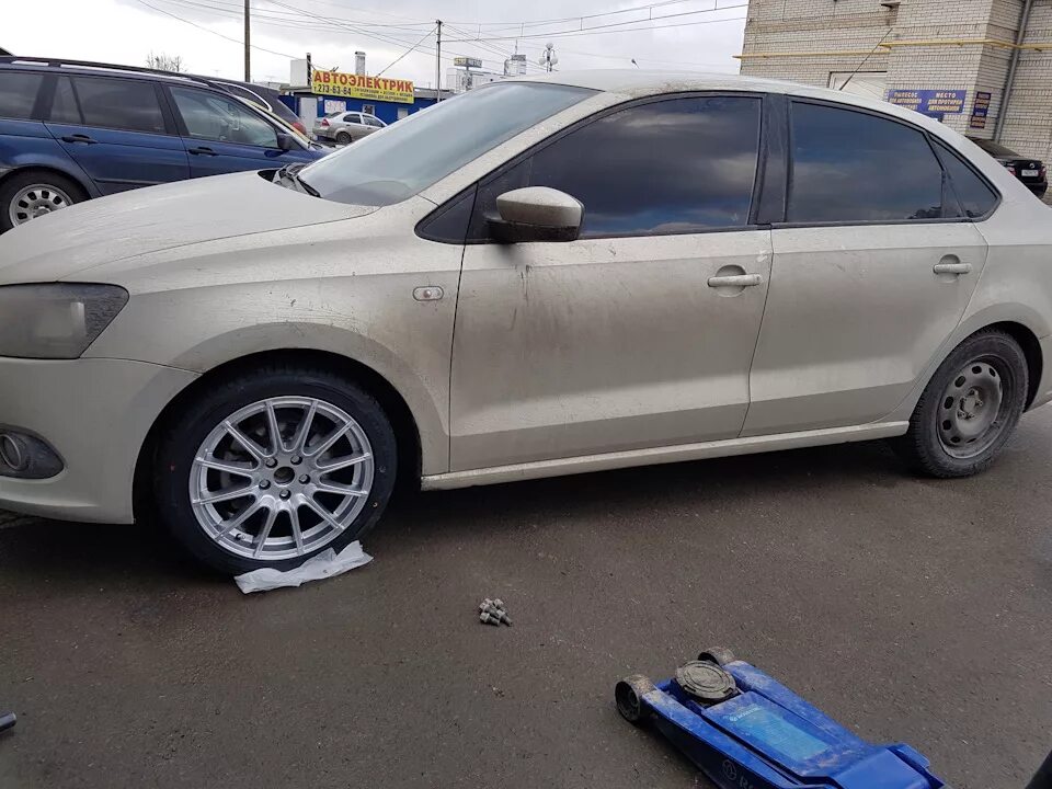 Polo sedan +Скад r17. Диск skad Леман поло. Скад Леман r16. Диски Скад Леман r16.