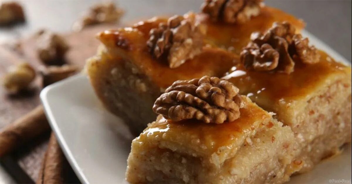 пахлава с грецким орехом фило. пахлава с фундуком. турецкая кухня баклава (пахлава). турецкая пахлава с грецким орехом. пахлава медовая турецкая.
