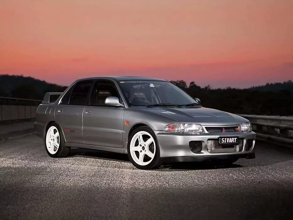 Mitsubishi Lancer EVO 2. Митсубиси Эво 3. Mitsubishi Lancer Evolution 2 поколение. Mitsubishi Lancer Evolution 3.