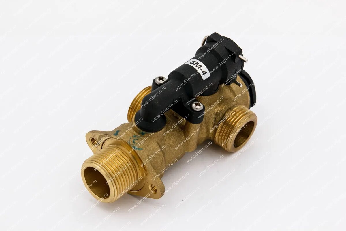Трехходовой клапан navien ace. 30020637a трехходовой клапан deluxe. Трёхходовой клапан vaillant 240/3-3. Трехходовой клапан латунный для котла мора 5110. Принцип работы трехходового клапана в системе отопления.