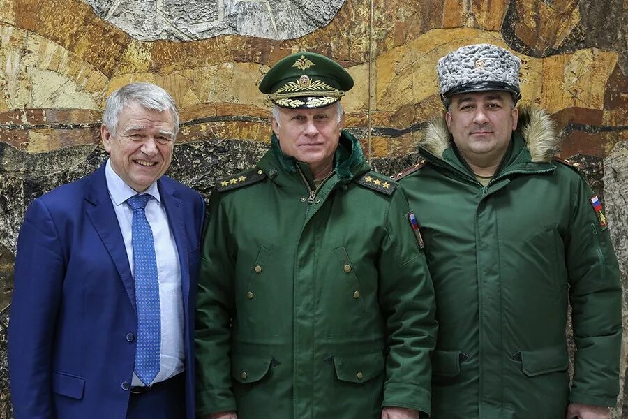 Брехов андрей владимирович таможня. Чмыхайло начальник метрополитена новосибирск. Косухин валерий викторович нви. Вячеслав трещев новосибирск. Новосибирский метрополитен чмыхайло аркадий.