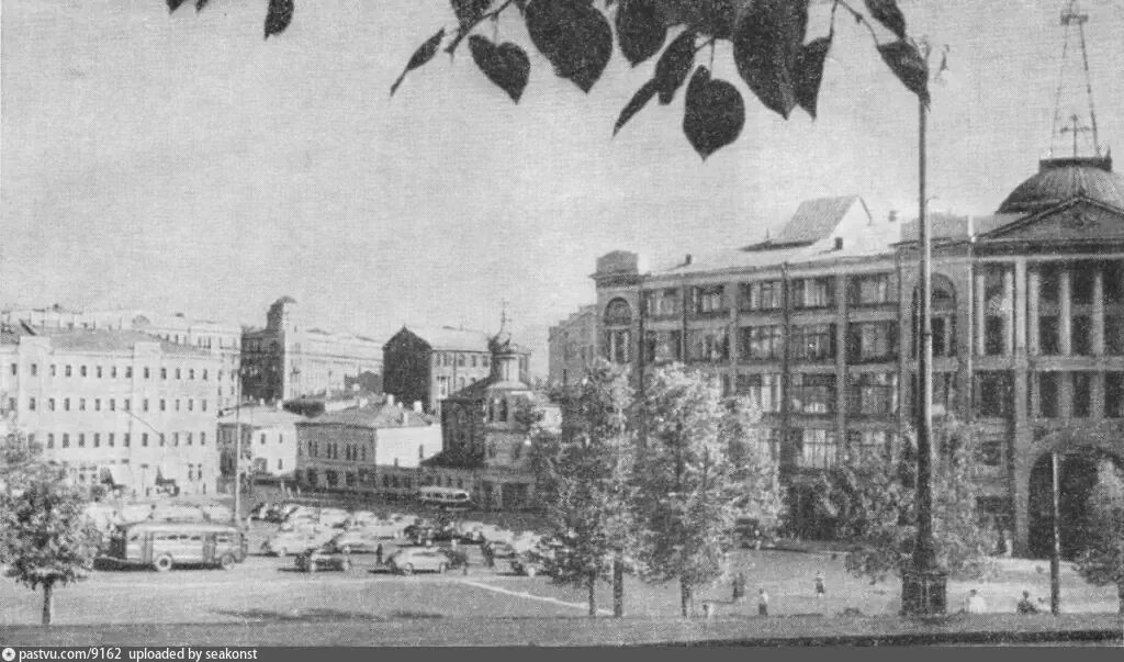 Площадь ногина как называется. Площадь ногина москва. площадь ногина деловой двор. площадь ногина славянская улица. метро площадь ногина.
