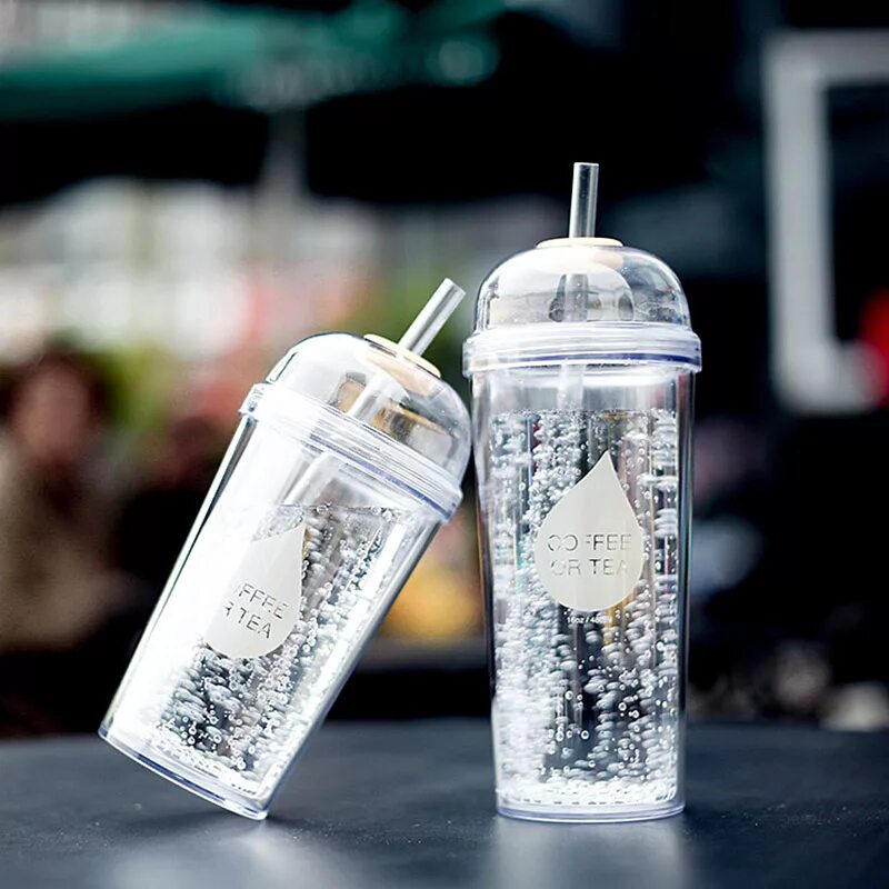 Бутылка с крышкой стекло. Красивые бутылки для воды. Коктейли в бутылочках. Бутылочка для воды красивая. Бутылка для воды с трубочкой.