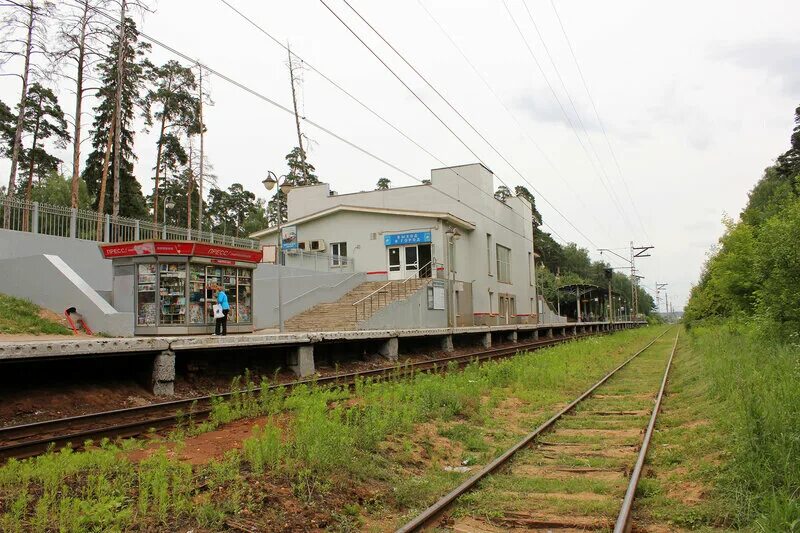 Эд4м 379. Электричка ивантеевка болшево. Эд4мк 0089 курск. Станция зеленый бор ярославского направления. Ивантеевка станция электричка.