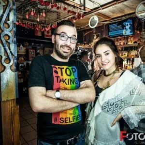 Бар говорящий слон