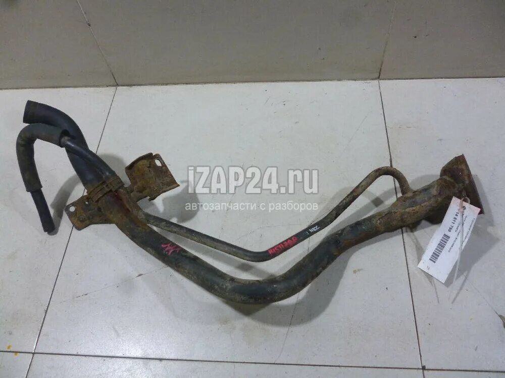 Топливная горловина ниссан альмера классик b10. Шланг топливный с бака на горловину,большая nissan liberty. Горловина бака ниссан альмера классик. Горловина топливного бака ниссан альмера классик 2012. Система выпуска ниссан либерти qr 20.