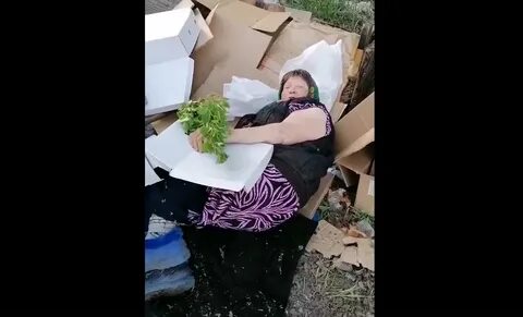 Маму уволили