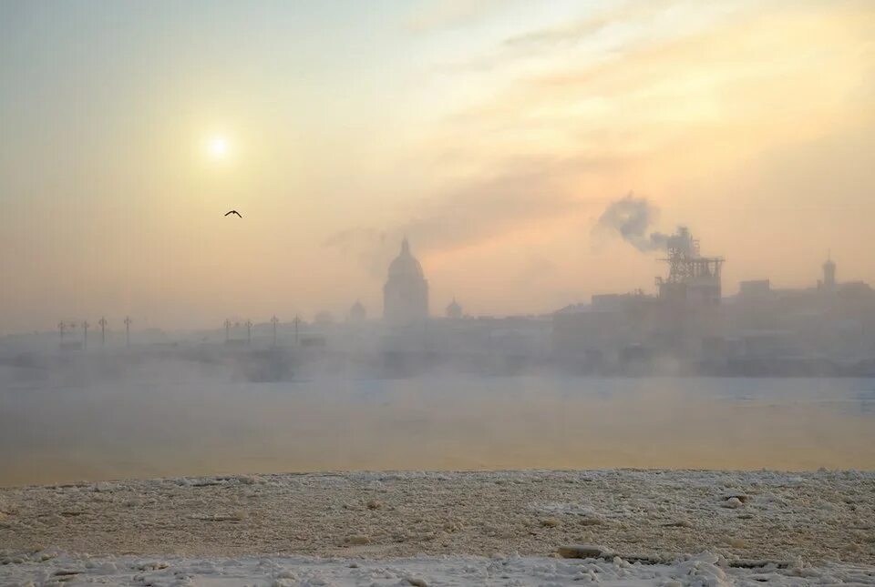 туман над петербургом. эдуард гордеев туманный питер. санкт-петербург туман. туман нева санкт петербург 18. питер в тумане.