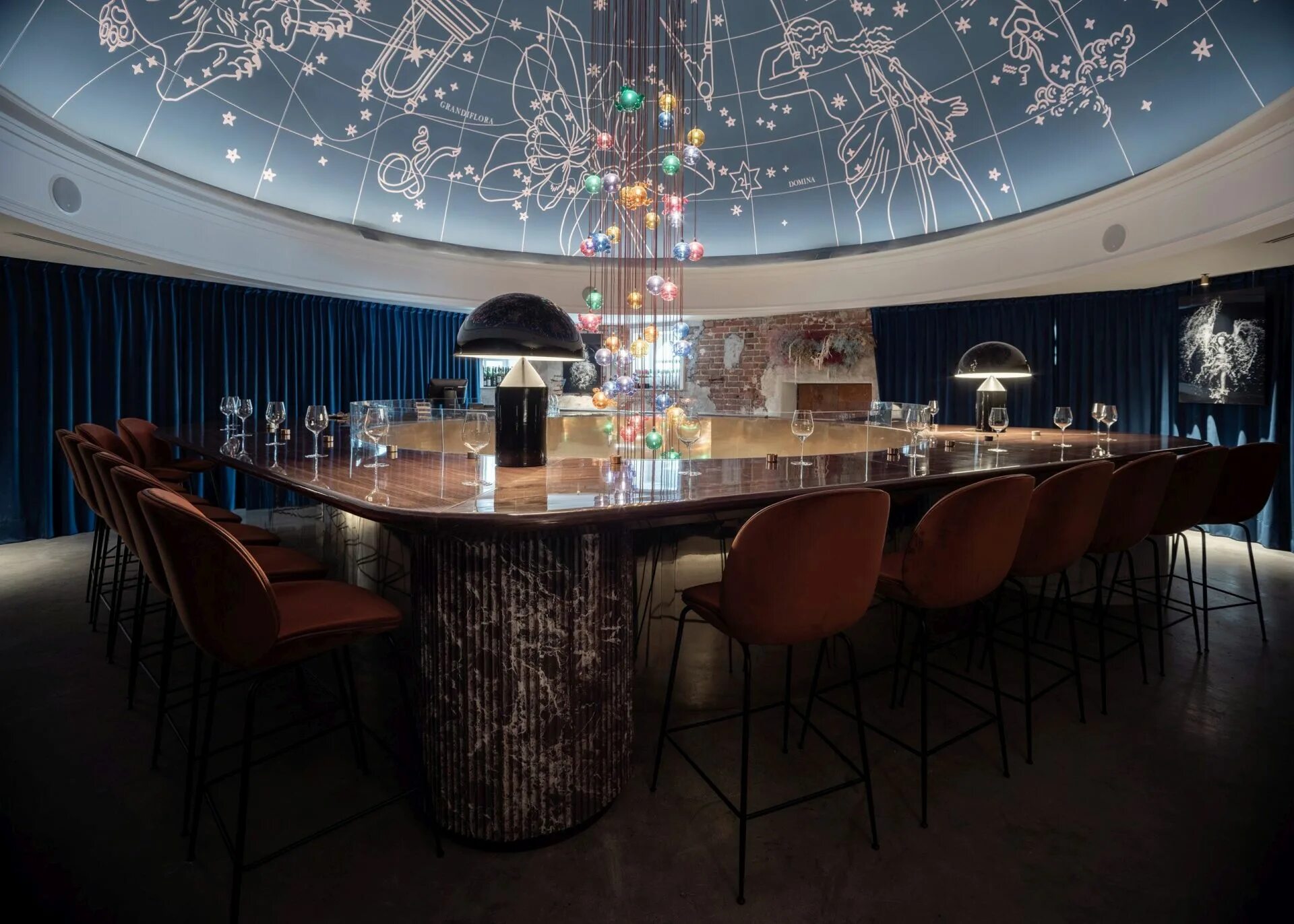Секта бар. Sekta organic wine bar, екатеринбург. секта органик бар екатеринбург. секта органик вайн бар. секта винный бар екатеринбург.