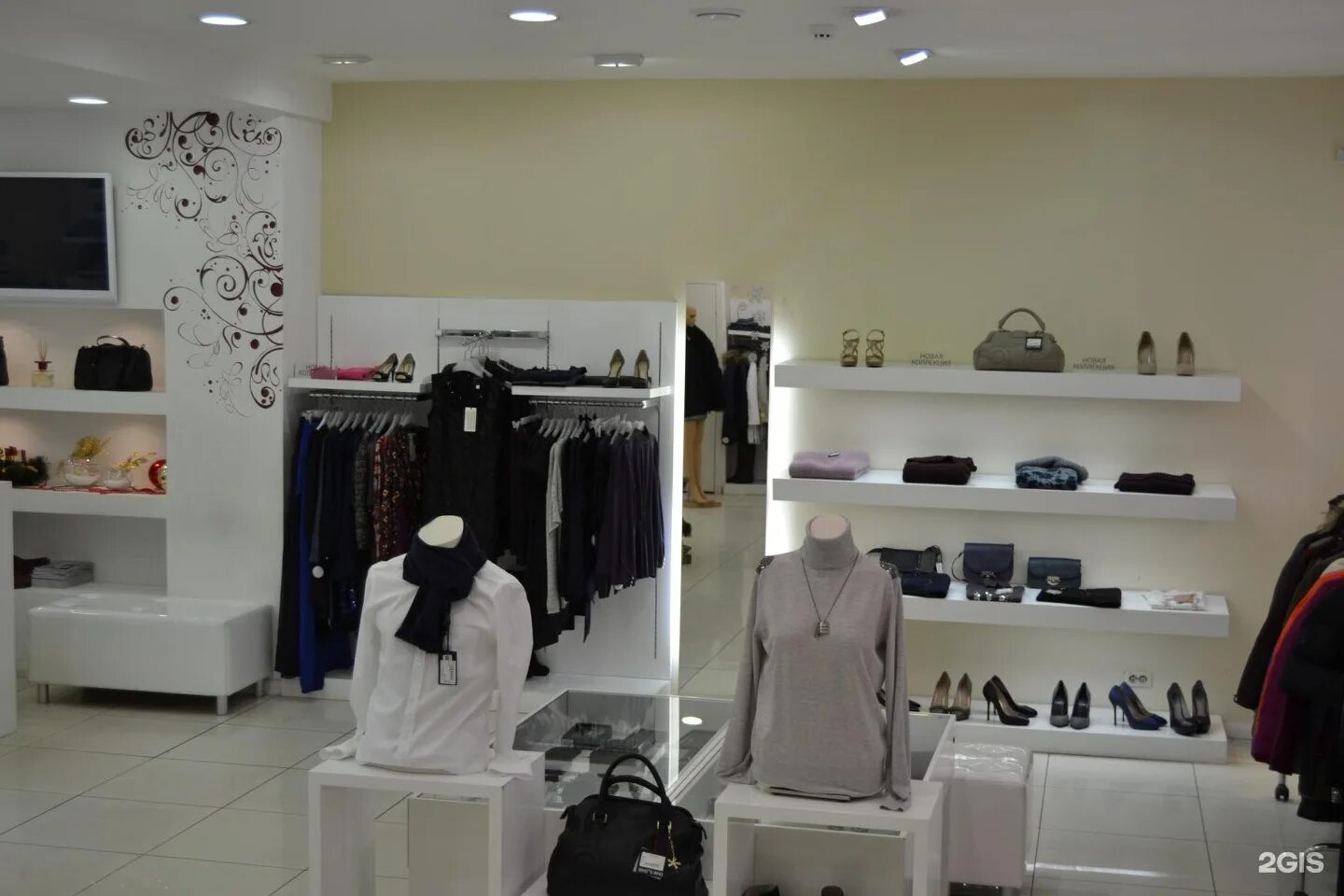 республиканская 84 ярославль. магазин молдавских тканей. Unic fabric спб. Unique fabric магазины. магазин pinko в москве.