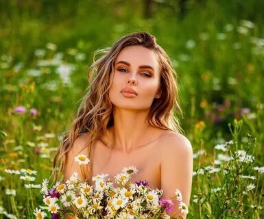 Anna topless