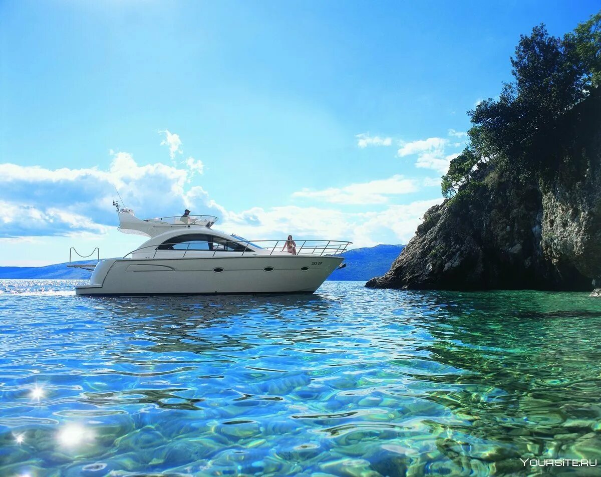 Парусный катамаран турция. Яхта. Яхта в море. Яхта в море. Прогулочная яхта.